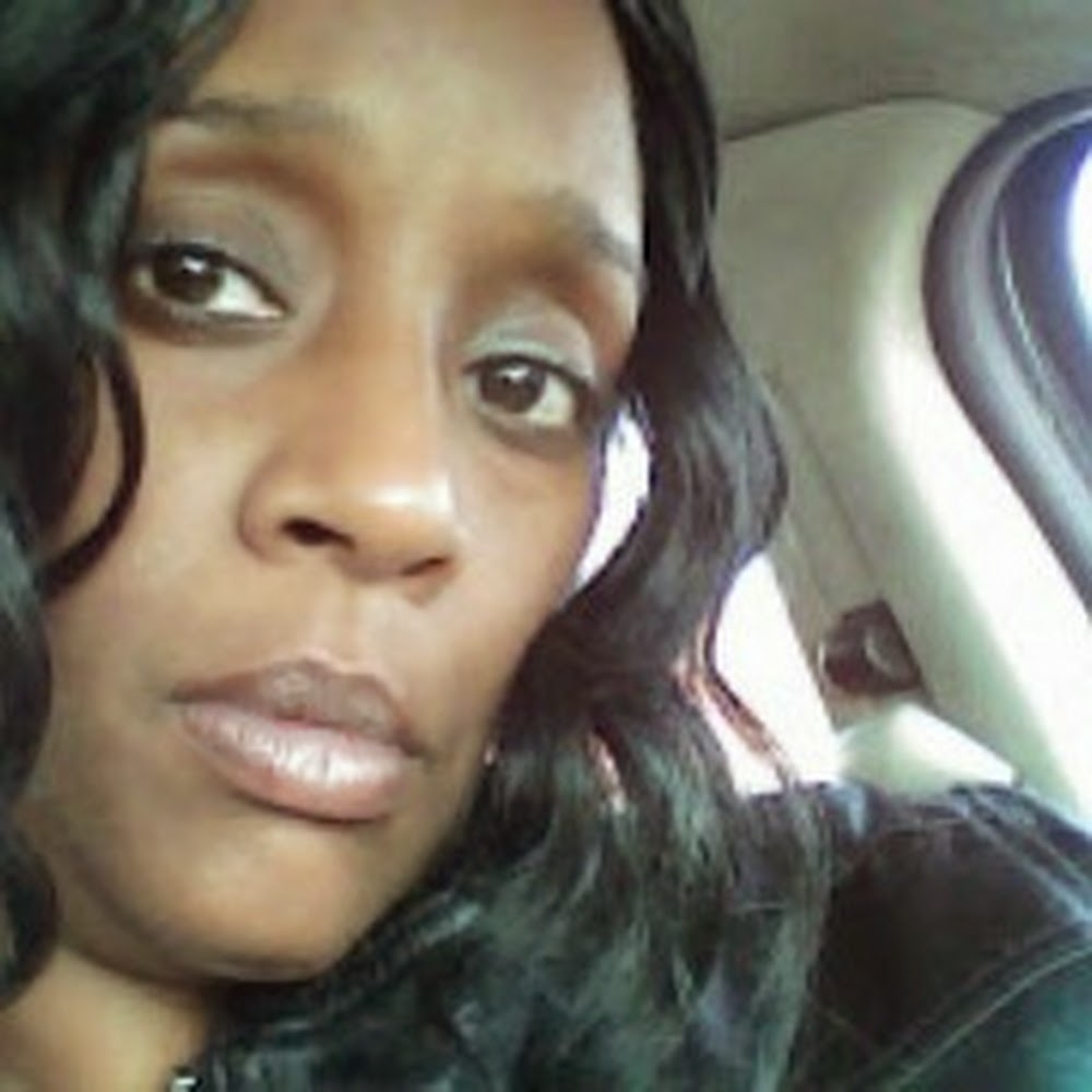 Meet your Posher, Annette